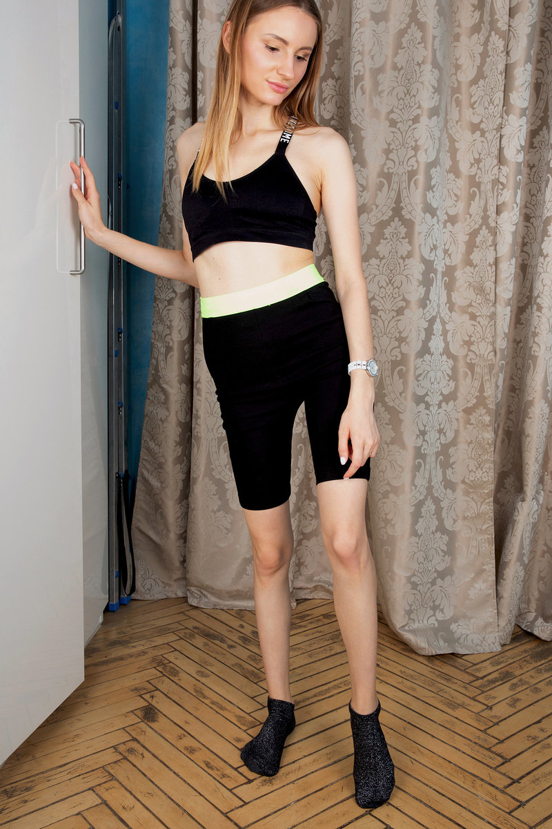 Лада, 18 лет, 2 размер груди